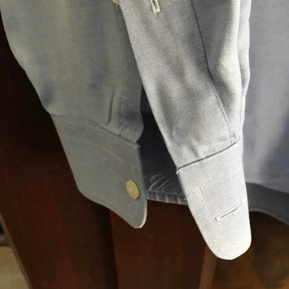 Jos. A. Bank Executive Collection Men's LS Button Down Shirt Size 17.5" X 36" - Picture 3 of 6